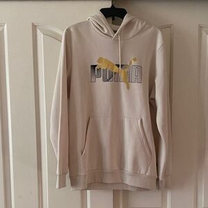Puma Cream Hoodie with Logo. Size M